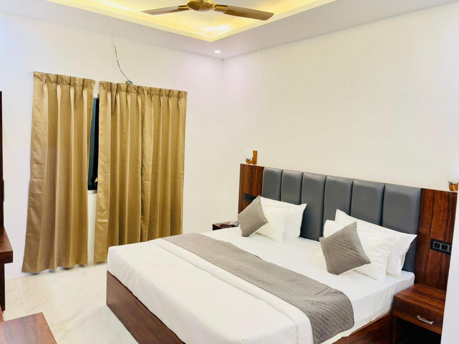 Hotel Omkar Palace Ayodhya Luaran gambar